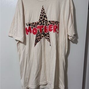 Cream Short Sleeve Tee with Leopard Star and Red 'MOTHER!' Print